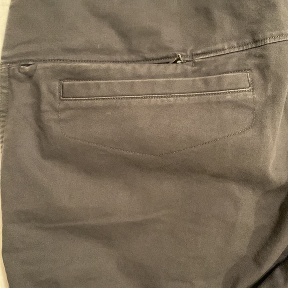 The North Face Men’s Standard Shorts - Picture 8 of 16